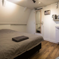 Canal View Suite (Adults Only) thumbnail 3