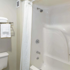 Quality Inn Cape Girardeau North thumbnail 9