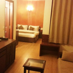 Tavisha Villa thumbnail 5