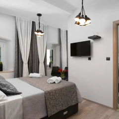 Sirius Luxury Rooms thumbnail 6