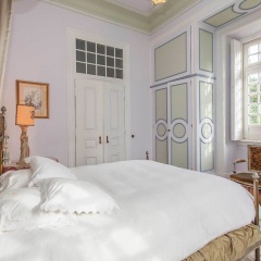 The Romantic Suites & Garden Guest House - Adults Only thumbnail 3