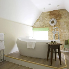 The Royal Oak Inn thumbnail 7