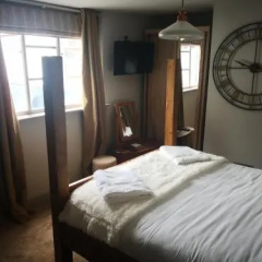 The Royal Oak thumbnail 2
