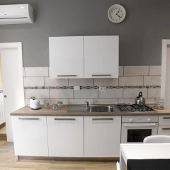 SS Quattro Apartment thumbnail 1