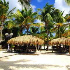 Le Flamboyant Hotel and Resort in Sandy Ground, St. Martin from 157$, photos, reviews - zenhotels.com photo 15