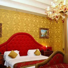 Pesaro Palace - Bild 6