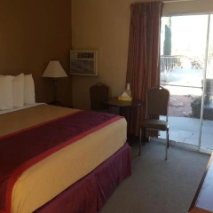Lake Powell Canyon Inn thumbnail 4