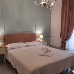 Urbana collection guest house thumbnail 22