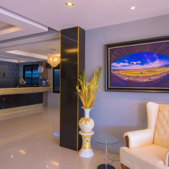 The S Hotel thumbnail 2