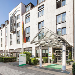 Holiday Inn Dusseldorf - Hafen - Bild 1