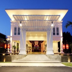 The Old Phuket - Karon Beach Resort - Bild 2