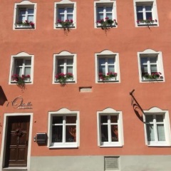 L Ostello Altstadthotel - Bild 1