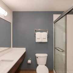 WoodSpring Suites Houston IAH Airport thumbnail 35