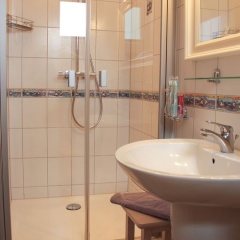 Welcoming Apartment in Warnemünde near Sea Beach - Bild 5