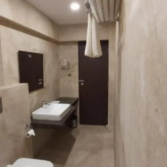 The Boulevard Hotel thumbnail 48