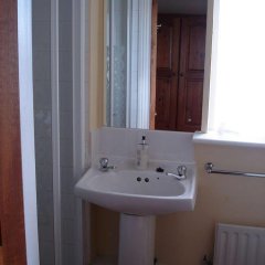 Harrington House Hostel in Dublin, Ireland from 220$, photos, reviews - zenhotels.com bathroom photo 3