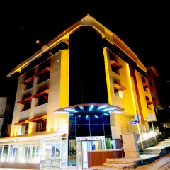 Grand Nora Hotel - Bild 1