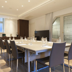 Kozmo Hotel Suites & Spa - Small Luxury Hotels of the World - Bild 26