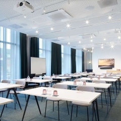 Novotel Hamburg Central Station - Bild 13