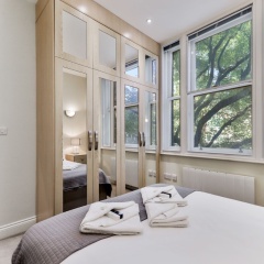 Cosy 1 Bed Apartment next to Liverpool Street Station FREE WIFI By City Stay Aparts London - Bild 1