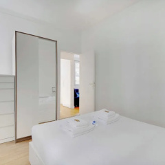 Cozy Apartment 2bdr/5p - in the Heart of Suresnes - Bild 2