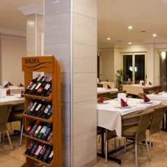 Remi Hotel - Bild 16
