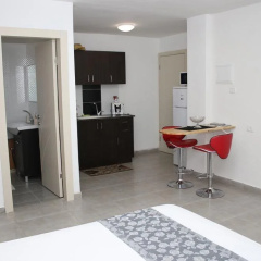 Sweet Dreams Apartment thumbnail 3