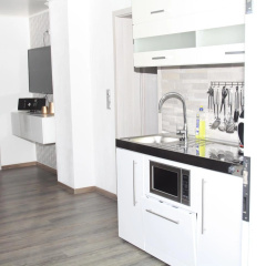Milonia - Bild 14