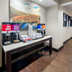 Hampton Inn & Suites Camp Springs/Andrews AFB thumbnail 23