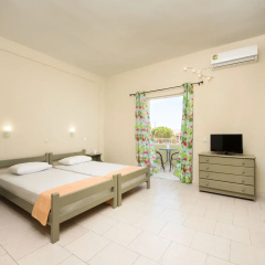 Corfu Inn thumbnail 9