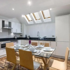 Club Living - Camden Town Apartments thumbnail 16