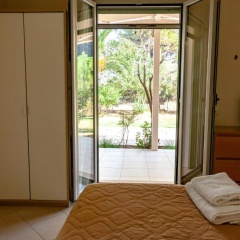 Brunello Seaside Apartments thumbnail 2