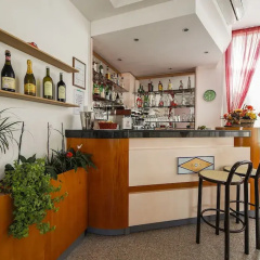 Hotel Susanna thumbnail 10