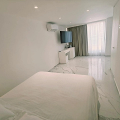 Ibiscus Hotel thumbnail 6