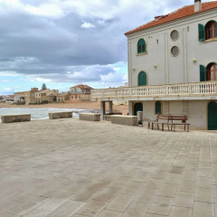 Eco-friendly Holiday Apartment Marina di Ragusa apt "il Gufo" thumbnail 1