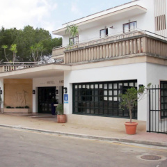 Hotel Pinos Playa - Bild 1