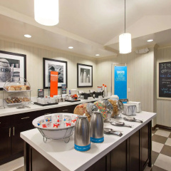 Hampton Inn Los Angeles Int'l Airport/Hawthorne thumbnail 11