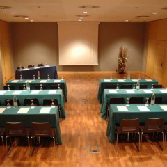 Akira Flats Fira Gran Via Barcelona - Bild 12