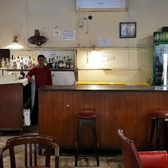 Broadway Hotel thumbnail 16
