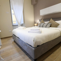 SS Quattro Apartment thumbnail 2