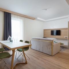 Akeah Verdi Budapest - Bild 17