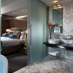 Отель voco Bonnington Dubai, an IHG Hotel ОАЭ, Дубай - отзывы, цены и фото номеров - забронировать отель voco Bonnington Dubai, an IHG Hotel онлайн ванная фото 4