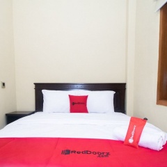 RedDoorz Syariah near UNTAG Banyuwangi 2 - Bild 5