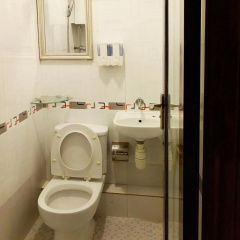 Dhillon Hotel - Hostel - Bild 8