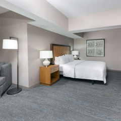 Hampton Inn & Suites Clayton/St. Louis-Galleria Area thumbnail 39