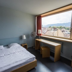 Hotel Marta - 1950’s architecture in Zurich’s vibrant old town, near main station - Bild 6