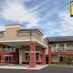 Super 8 by Wyndham Karnes City thumbnail 1