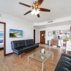 Strand Ocean Drive Suites