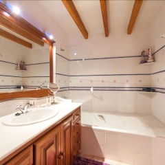 Ses Muralles Boutique House - Bild 8