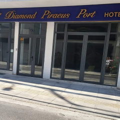 Diamond Piraeus Port - Bild 1